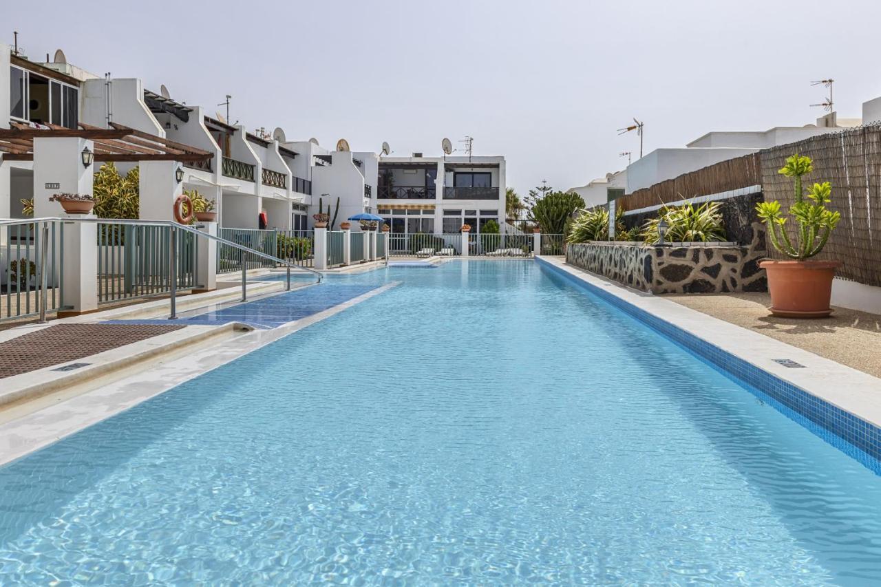Hola Arnage Pool View Apartment Puerto del Carmen  Bagian luar foto